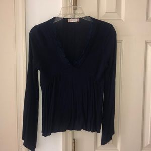 Long Sleeve V-Neck